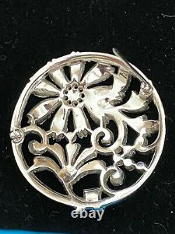 Stunning Crown Trifari Alfred Philippe Flower Pave' Rhodium Plated Brooch Ti5