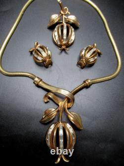 TRIFARI 1950 Forbidden Fruit Baguette Rhinestone Necklace Brooch Earring Set