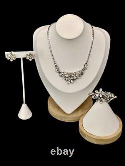 TRIFARI 4-5-6 Petal Flower Parure Alfred Philippe Rhodium Crystal PAT PEND Box