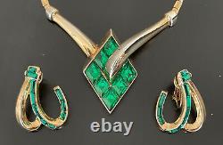 TRIFARI ALFRED PHILIPPE Emerald Green Crystals Necklace Earrings Set
