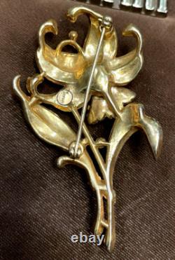 TRIFARI ALFRED PHILIPPE Pat 121,254 golden metal, pave DAFFODIL brooch. 2 of 2