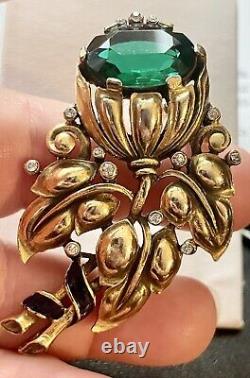 TRIFARI Alfred Philippe 1939 faux Emerald Flower Enamel signet clip Pin Brooch