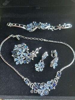 TRIFARI Alfred Philippe Five-Petal Flower Parure Silver Blue PAT PEND Book Set