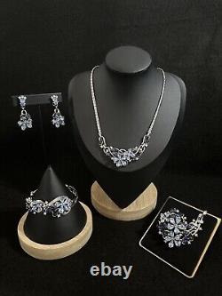 TRIFARI Alfred Philippe Five-Petal Flower Parure Silver Blue PAT PEND Book Set