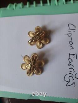 TRIFARI Alfred Philippe PARURE Rare Birthday Earrings. Beautiful Gold Finish