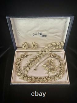 TRIFARI Autumn Leaves Book Alfred Philippe Gold-Trifanium Set PAT PEND