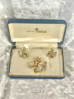 TRIFARI Baguette Bow Set Alfred Philippe Gold-Tone Brilliant PAT PEND 1950 withBox