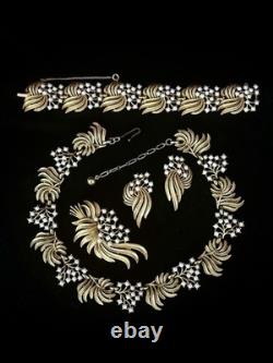 TRIFARI Brushed Gold Leaf Parure White Seed Pearls Alfred Philippe Crown