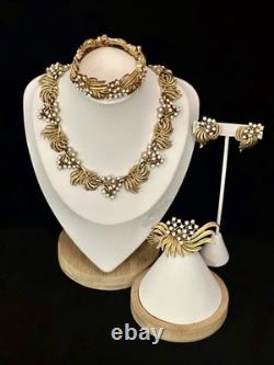 TRIFARI Brushed Gold Leaf Parure White Seed Pearls Alfred Philippe Crown