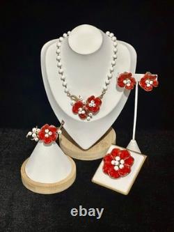 TRIFARI Camellia 1952 Set Red Poured Glass Flowers Alfred Philippe PAT PEN