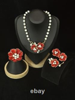 TRIFARI Camellia 1952 Set Red Poured Glass Flowers Alfred Philippe PAT PEN