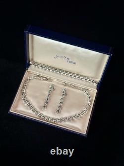 TRIFARI Chandelier of Fan Baguettes Set Rhodium Dangle Alfred Philippe Box
