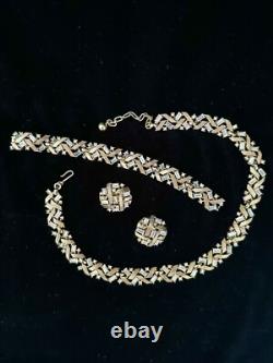 TRIFARI Cordon D'or Book Set Alfred Philippe Trifanium Rhinestones PAT PEND