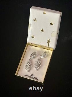 TRIFARI Earrings Drop Dangle Crystal Brilliant Rhodium Alfred Philippe Crown Box