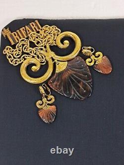 TRIFARI Egyptian Revival Tortoise Ram's Horn Celluloid Pendant Necklace Earrings