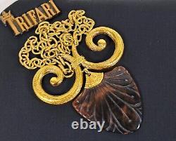TRIFARI Egyptian Revival Tortoise Ram's Horn Celluloid Pendant Necklace Earrings