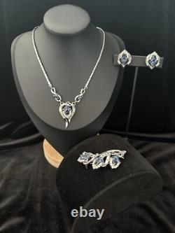 TRIFARI Flirtation Sapphire Rhodium Set Alfred Philippe HALO 1953 PAT PEND