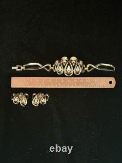 TRIFARI Gold Ribbon 1953 Set Earrings Bracelet Pear Alfred Philippe PAT PEND