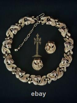 TRIFARI Golden Bellflowers Set Tulips Earrings Necklace Alfred Philippe