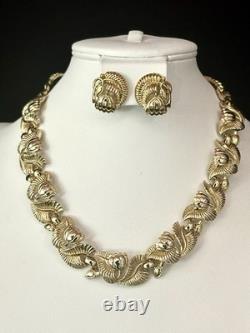 TRIFARI Golden Bellflowers Set Tulips Earrings Necklace Alfred Philippe