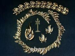 TRIFARI Golden Flame Set 1951 Gold-Trifanium Alfred Philippe Book