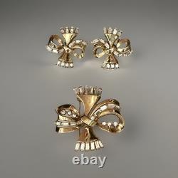 TRIFARI Golden Ribbon Baguette Set 1950 Diamanté Alfred Philippe PAT PEND withBox