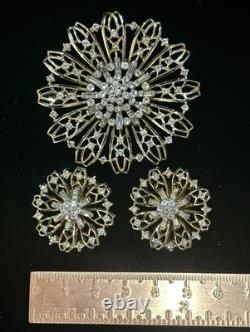 TRIFARI Goldenlace Daisy 1947 Earrings Brooch Crystal Gold Alfred Philippe