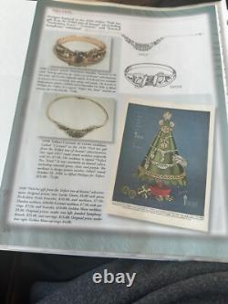 TRIFARI Lucky Clover Book Alfred Philippe Gold-Trifanium Rhinestones PAT PEND TRIFARI Lucky Clover Book Alfred Philippe Gold-Trifanium Rhinestones PAT PEND