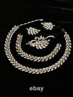 TRIFARI Navette Crystal Rhinestones Rhodium Parure Alfred Philippe PAT PEND Box