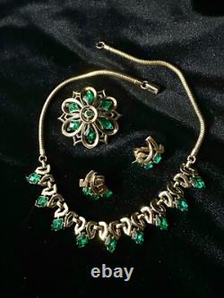 TRIFARI Queen Of Diamonds Alfred Philippe Trifanium Diamonds Emerald-Green