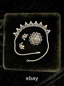 TRIFARI Queen Of Diamonds Alfred Philippe Trifanium Diamonds Emerald-Green
