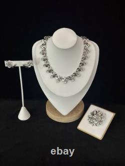 TRIFARI Queen of Diamonds Rhodium 1951 Crystal Rhinestones A. Philippe Box
