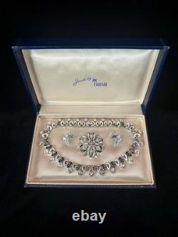 TRIFARI Queen of Diamonds Rhodium 1951 Crystal Rhinestones A. Philippe Box