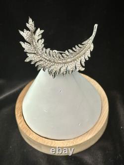 TRIFARI Royal Plume Book Alfred Philippe Brooch Silver Feather Crown