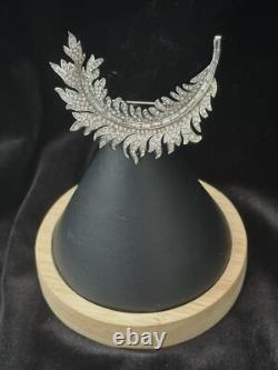 TRIFARI Royal Plume Book Alfred Philippe Brooch Silver Feather Crown