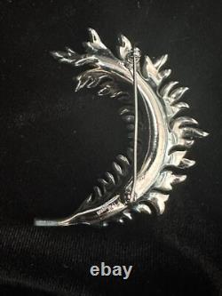 TRIFARI Royal Plume Book Alfred Philippe Brooch Silver Feather Crown