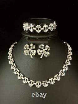 TRIFARI Rue de la Paix 1951 Parure Crystal Demi-Lunes PAT PEND Book Box