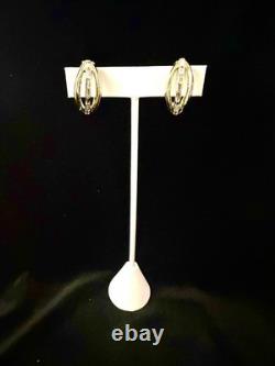 TRIFARI Scalloped Baguettes Set 1952 Gold Earrings Bracelet Necklace PAT PEN