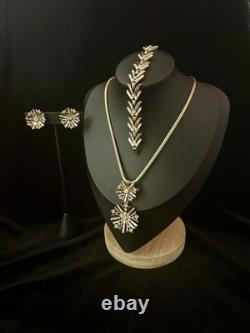 TRIFARI Snowflake Book Set Gold-Trifanium Alfred Philippe Baguette PAT PEND
