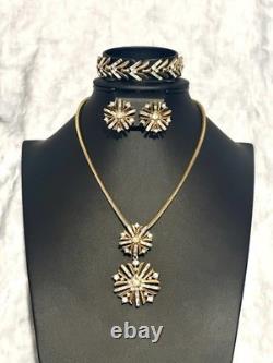 TRIFARI Snowflake Book Set Gold-Trifanium Alfred Philippe Baguette PAT PEND
