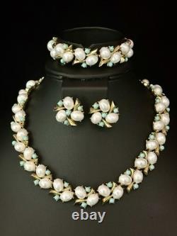 TRIFARI Southampton 1959 Set White Turquoise Baroque Seed Gold Alfred Philippe