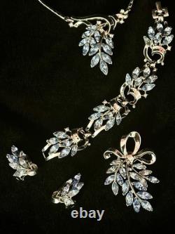 TRIFARI Spring Fantasy 1952 Set Ice-Blue Navette Rhodium Alfred Philippe Box
