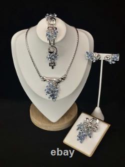 TRIFARI Spring Fantasy 1952 Set Ice-Blue Navette Rhodium Alfred Philippe Box