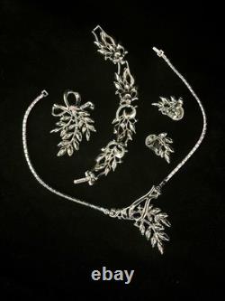 TRIFARI Spring Fantasy 1952 Set Ice-Blue Navette Rhodium Alfred Philippe Box