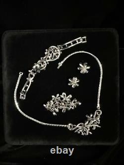 TRIFARI Star Flowers Set 4-5-6 Petals Alfred Philippe Trifanium PAT PEND