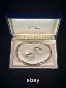 TRIFARI Star Spangled Honeycomb 1945 Set Gold Tessellated Alfred Philippe Box