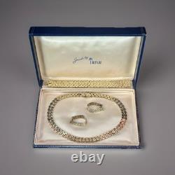 TRIFARI Star Spangled Honeycomb 1945 Set Gold Tessellated Alfred Philippe Box