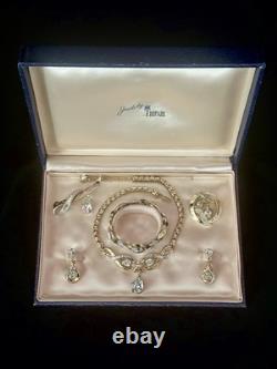 TRIFARI Stars of Baguettes 1953 Set Halo Spangled Crystal Alfred Philippe Box