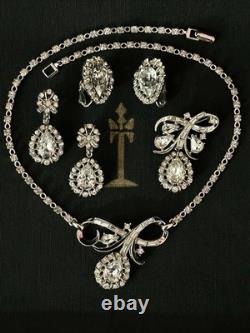 TRIFARI Teardrop Halo Parure 1952 Crystal Rhodium Alfred Philippe PAT PEND Box