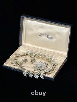TRIFARI Water Lily Petalette Set 1949 Frosted Flowers Poured-Glass A. Philippe